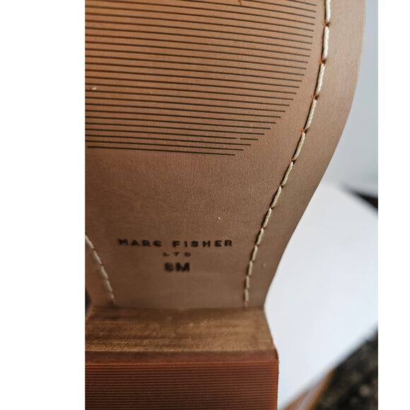 Marc Fisher LTD New Women's 8M Elyma Bootie Boots Pointed Toe Stacked wood heel - Picture 9 of 10